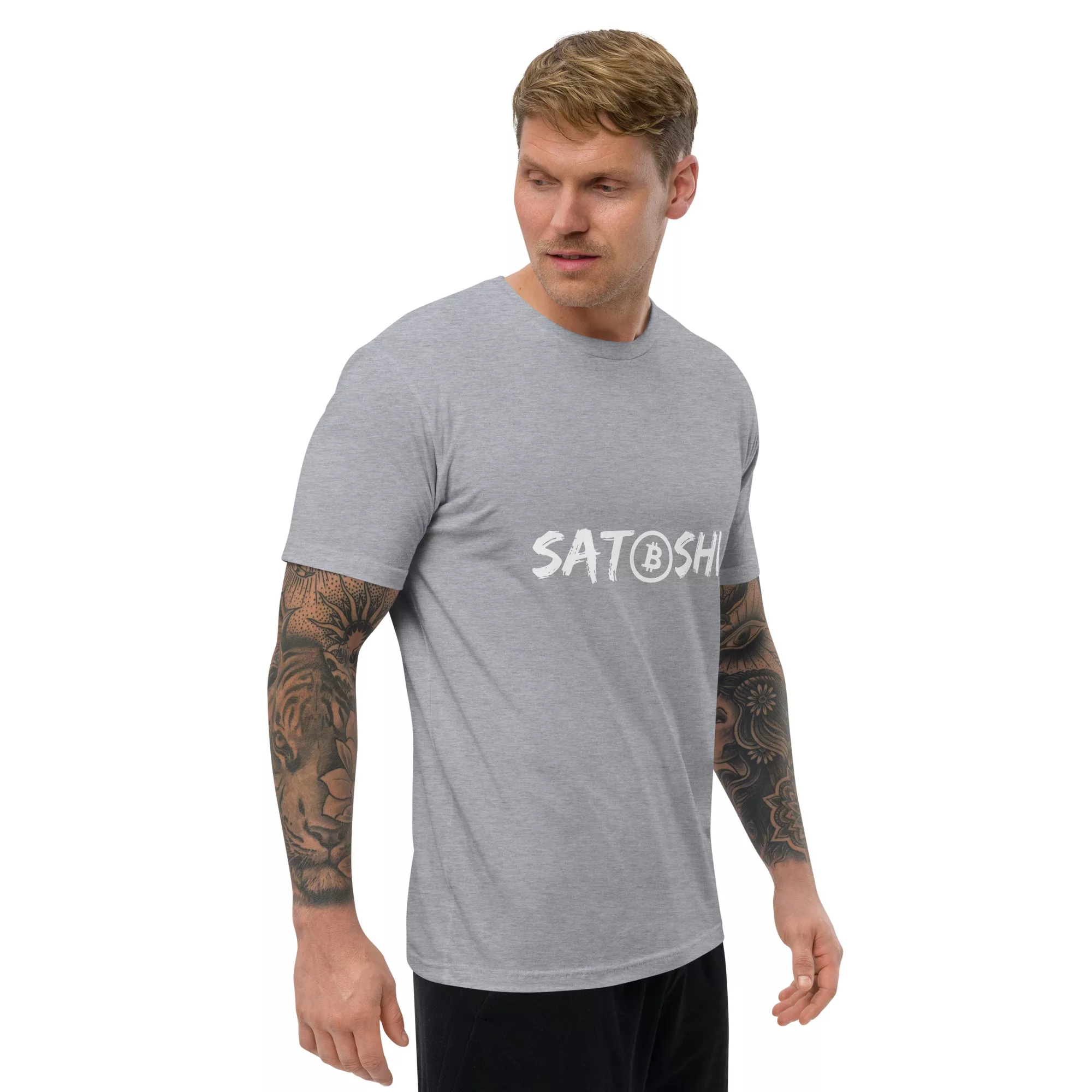 Satoshi Short Sleeve Fitted T-shirt - Image 20